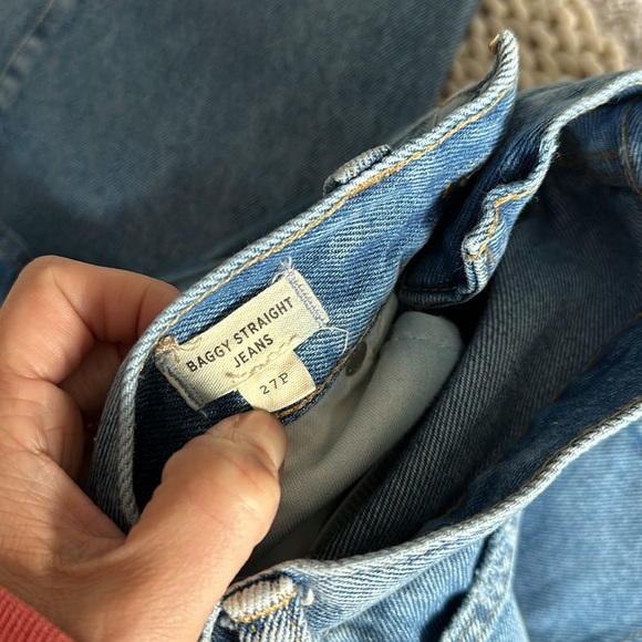 Madewell Baggy Straight Jeans in Olvera Wash - Picture 9 of 9